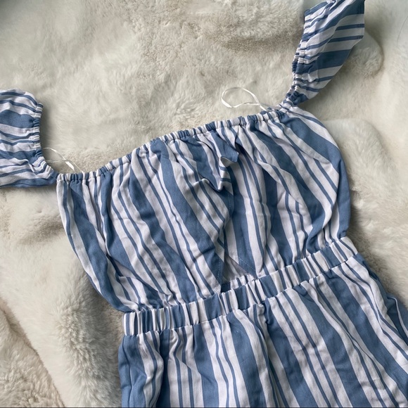 NWT Urban Outfitters Blue & White Romper Playsuit - Picture 8 of 9